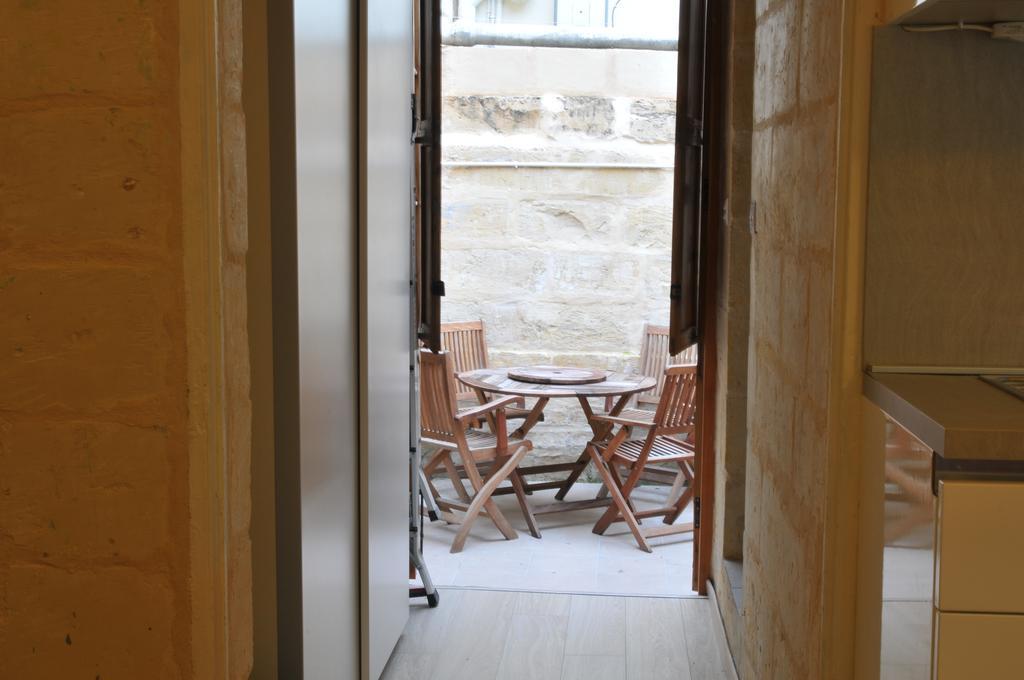 St Elias Apartment Saint Julian's Eksteriør billede